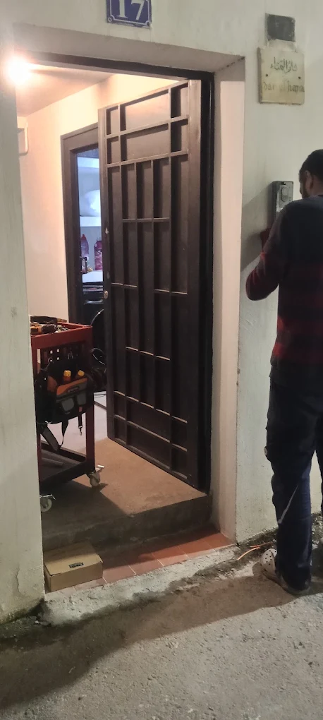 Installation de porte blindée à Alger par Coffres Clés Système Sécurité